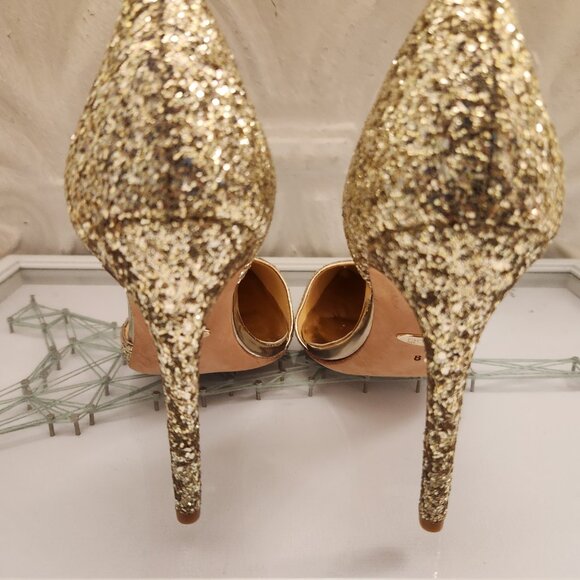 Badgley Mischka Gold Heels. Like New. Size 8 - Picture 4 of 7